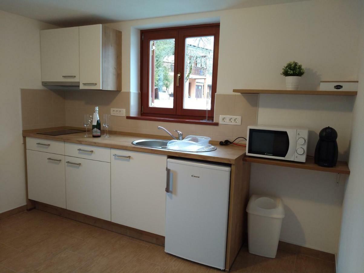 בובק Apartma Miko מראה חיצוני תמונה